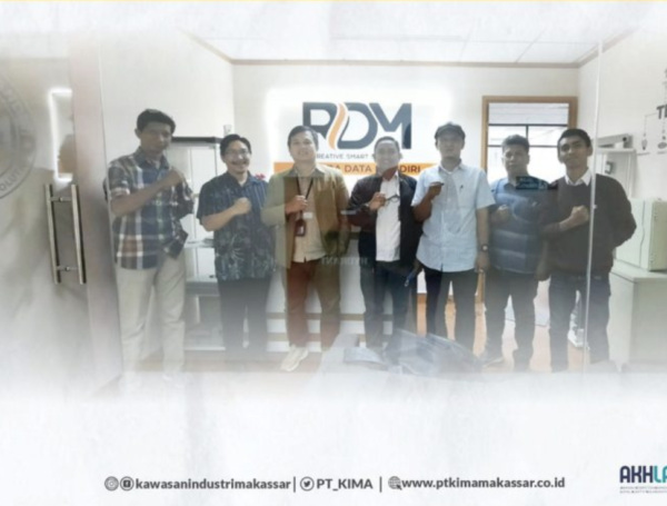 Kunjungan Studi ke Roda Data Mandiri dalam Upaya Meningkatkan penerapan Teknologi fiber Optik di Kawasan Industri Makassar