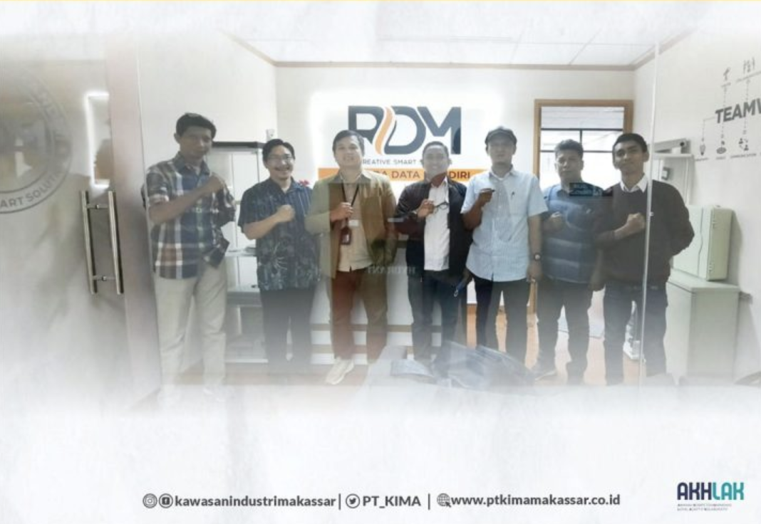 Kunjungan Studi ke Roda Data Mandiri dalam Upaya Meningkatkan penerapan Teknologi fiber Optik di Kawasan Industri Makassar